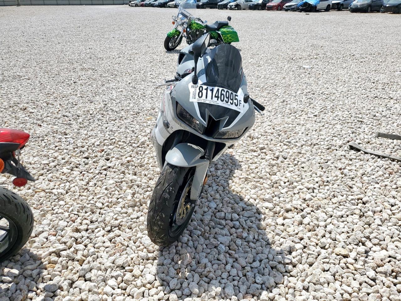 Honda Cbr Cycle Rr Image 3