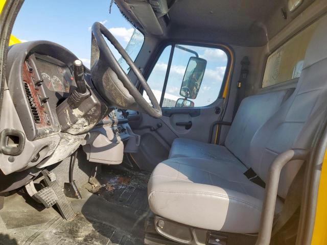 Freightliner M2 106 Medium Duty Image 7