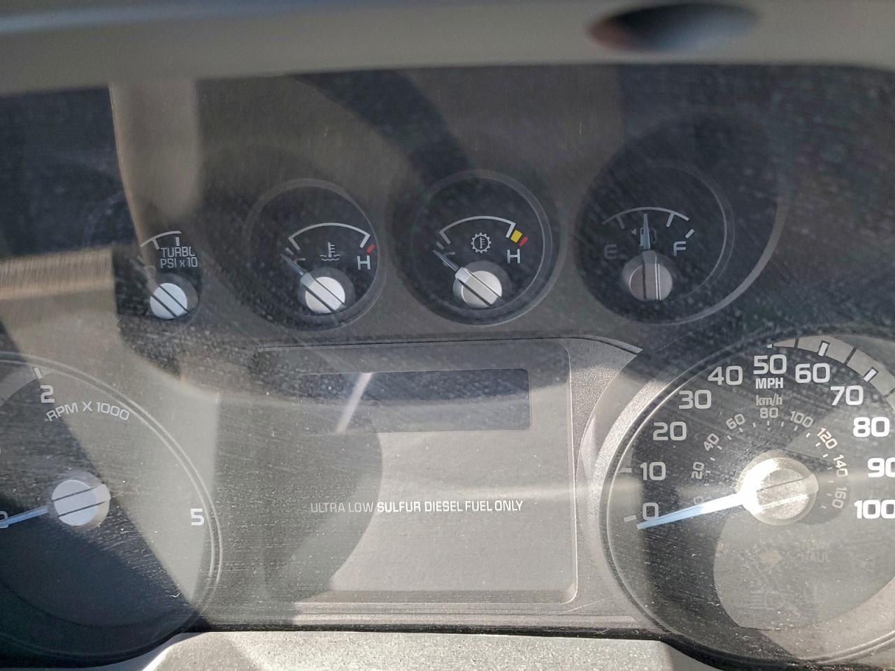 Ford F-350 Super Duty Image 6