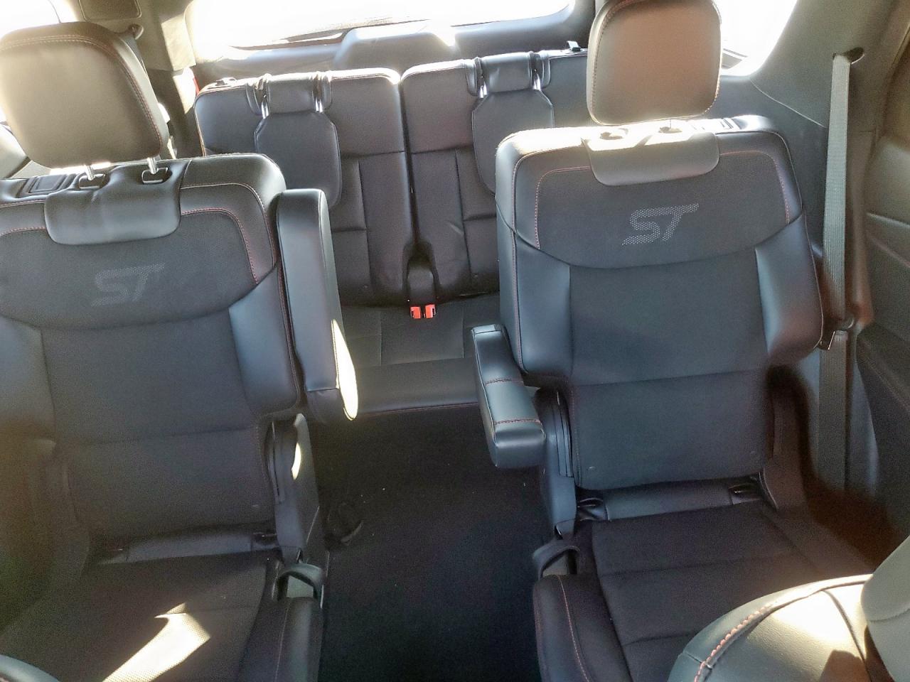 Ford Explorer St Image 10