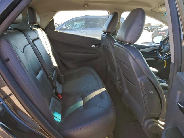 Chevrolet Bolt Premier Image 3