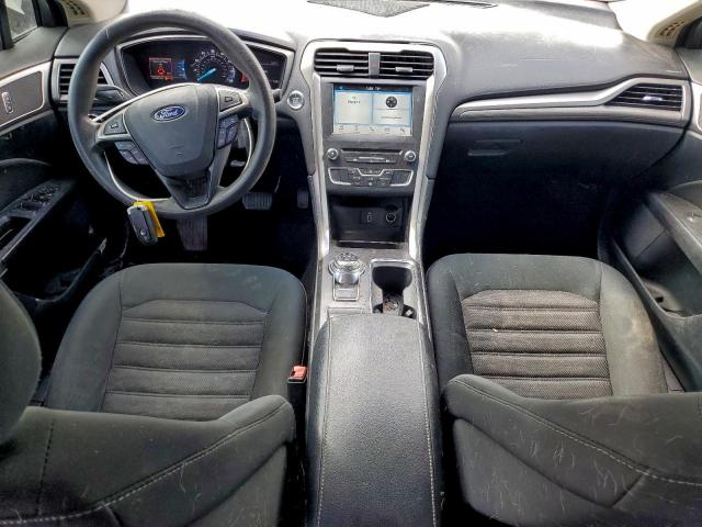 Ford Fusion Se Image 8