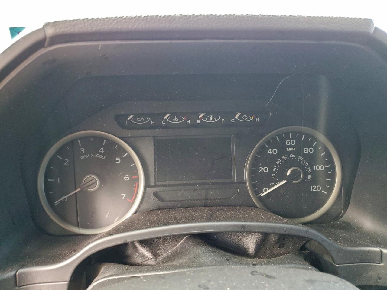 Ford F-150 Supercrew Image 8