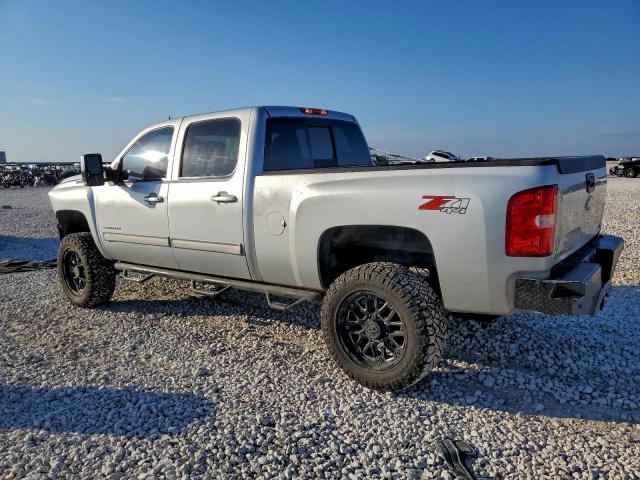 Chevrolet Silverado K2500 Heavy Duty Ltz Image 4