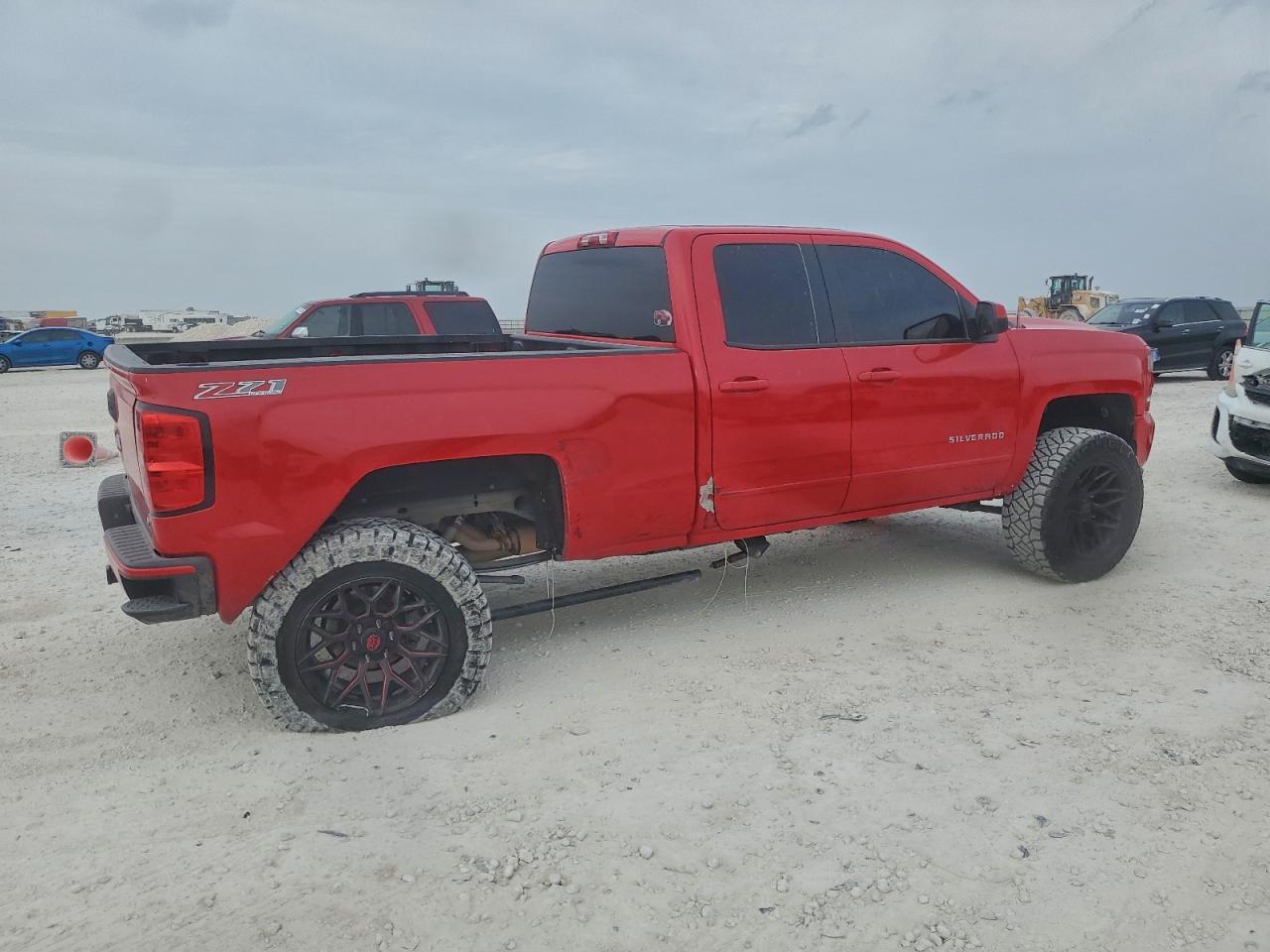 Chevrolet Silverado K1500 Lt Image 8